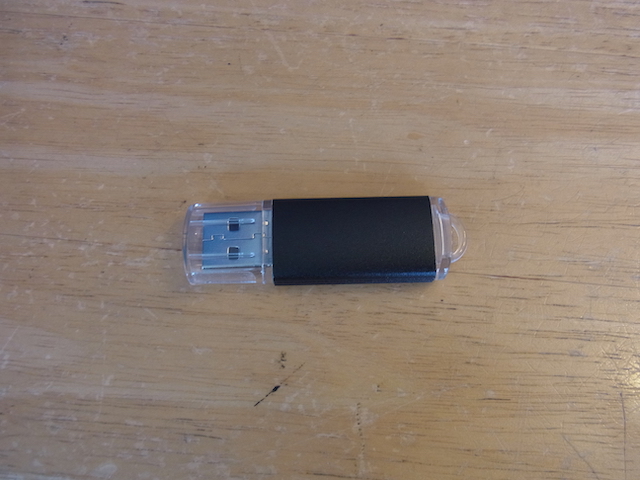 調布のお客様　USBメモリ持ち込みデータ復元