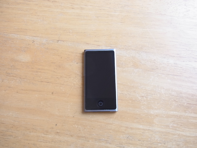 所沢のお客様　iPod nano7バッテリー交換　宅配キットで簡単修理