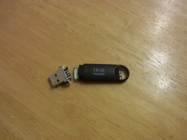 国分寺からお問い合わせ　USBメモリ折れ/格安データ復旧