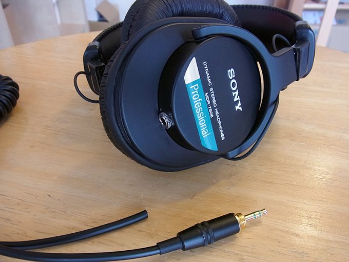 群馬のお客様　ソニーヘッドホン修理/脱着カスタム　宅配修理