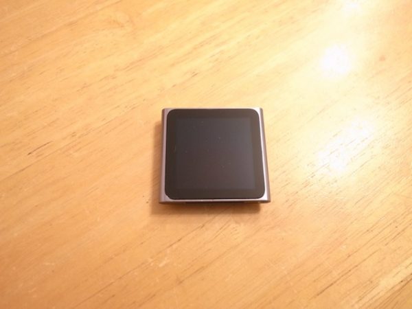 ipod nano6電源ボタン故障修理　恵比寿のお客様