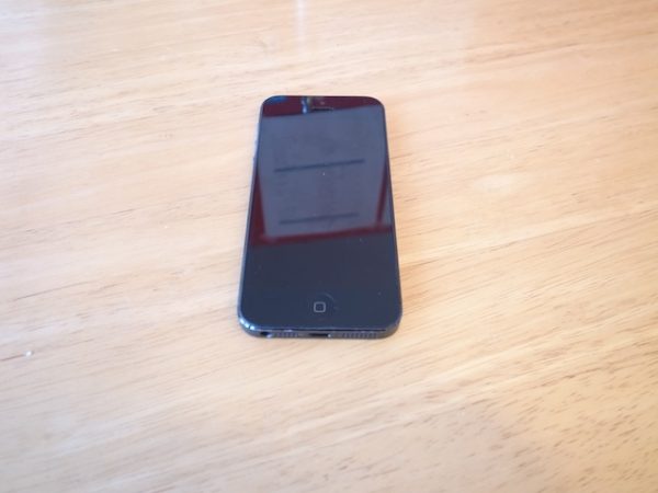 iphone5・ipad air2・new3DS修理　スマートファボ新所沢店