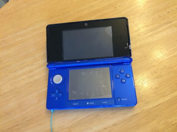 故障iphone・PSVITA・3DS・ipad修理・買取　スマートファボ新所沢店