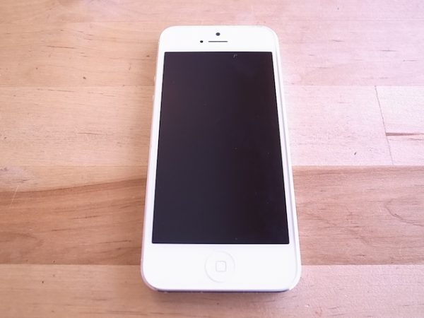 iphone5バッテリー交換　スマートファボ新所沢店