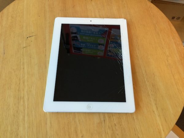 ipad3・ipod touch5・iphone6修理　スマートファボ新所沢店　パルコすぐ近く