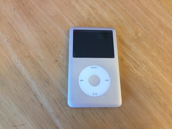 ipod classic/iphone修理　狭山のお客様