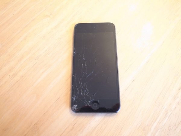 iPhone5ガラス修理・画面修理・液晶修理 所沢のお客様