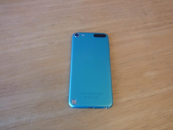 ipod touch5/iphoneバッテリー交換修理 新所沢のお客様